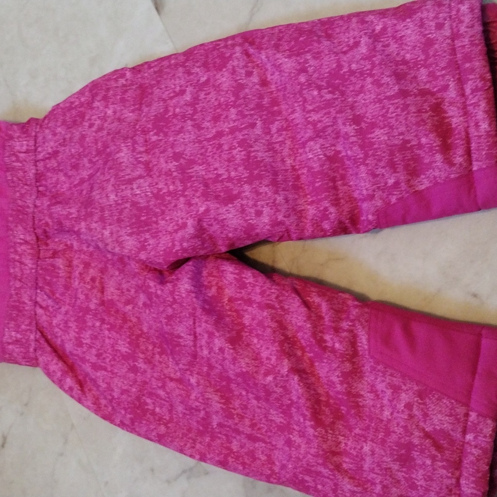 32 degrees snow pants. - Picture 9 of 11